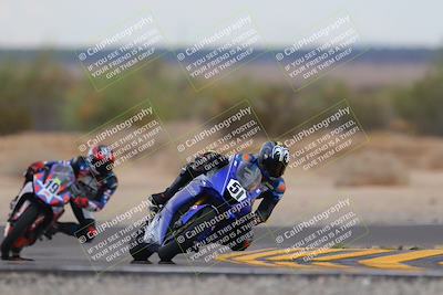 media/Sep-11-2022-SoCal Trackdays (Sun) [[81b7e951af]]/Turn 7 (1145am)/